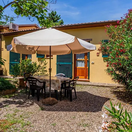 Oleandro - La Fattoria Apartment